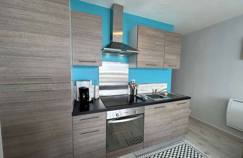 Saint-Jean-de-Monts Apartment | Studio apartment cabin, sleeps 4, sea-facing