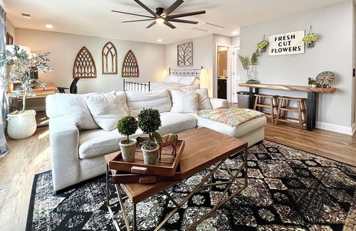 Kedron Apartment | Studio Apartment