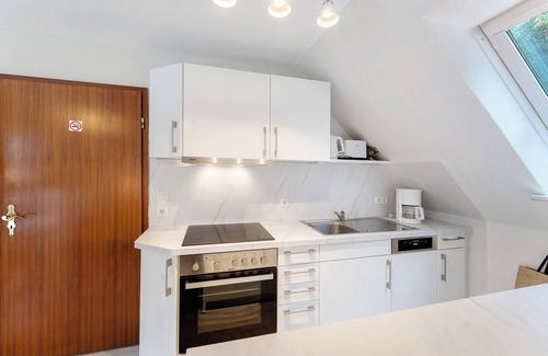 Gluecksburg Apartment | Studio Apartment 'Appartement Skagen' with Shared Garden and Wi-Fi
