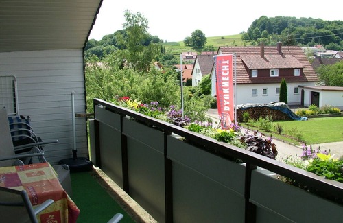 Bohringen Apartment | Studio apartment 62 sqm, 1 bedroom, balcony, max. 2 persons