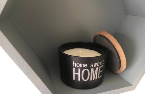 Les Longs Champs Apartment | Studio Apartment 'Cosylocation Varende 1' with Shared Garden and Wi-Fi