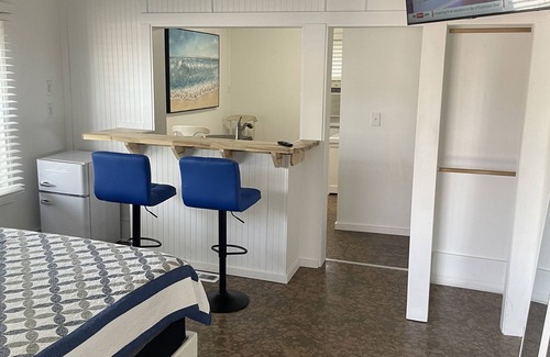 Elk Rapids Apartment | Studio Apartment Downtown Elk Rapids