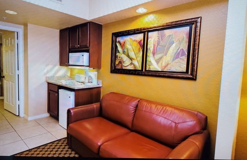 Florida Central Atlantic Coast Apartment | Studio apartment, fee 4 person Kim bed full Queen sofa bed small Kichen,