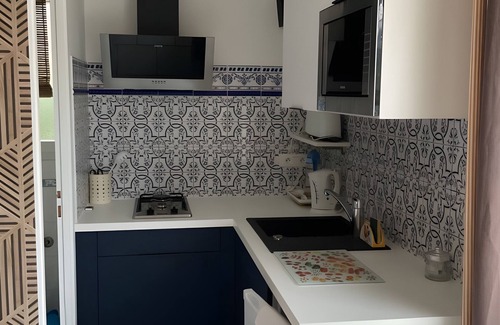 Gujan-Mestras Apartment | Studio Apartment 'Le Du Bassin D'Archachon' with Private Terrace, Private Garden and Wi-Fi