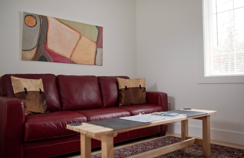 Eastsound Apartment | Studio Apartment in Eastsound, the Heart of Orcas Island - Chinook Studio 3
