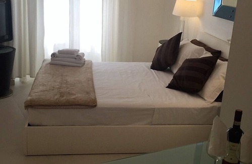Rione XVI Ludovisi Apartment | Studio Apartment "La Dolce Vita"