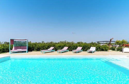 Galatone Apartment | Studio Apartment "Le Scuderie 9" with Balcony, Shared Pool & Wi-Fi