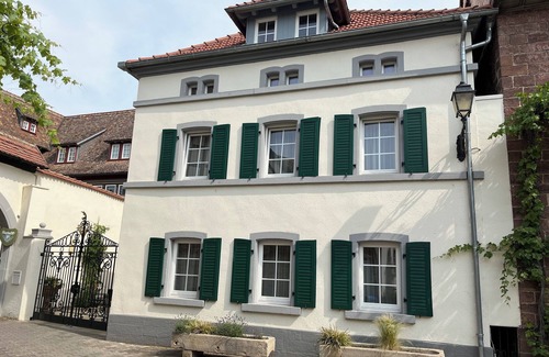 Grosskarlbach Apartment | Studio apartment "Osterberg" in the old winery