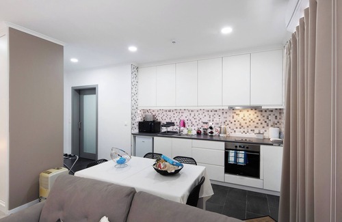 Ribeira Grande Apartment | Studio Apartment '58' with Sea View, Wi-Fi and Air Conditioning