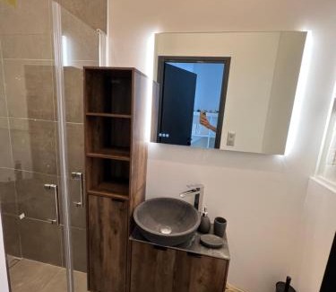 Rosny-sous-Bois Apartment | Studio Appart 35m