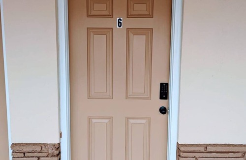 Myrtle Beach Apartment | Studio Apt in Downtown MB