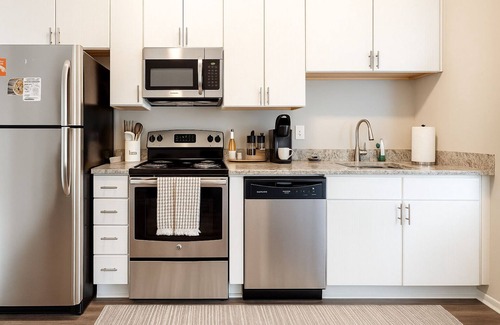 Inman Park Apartment | Studio Apt King Bed | Atlanta Beltline Eastside Trail