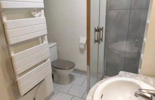 Thoraise Apartment | Studio, arrival and self-catering