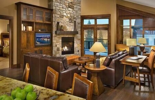 Truckee Resort | STUDIO AT NORTHSTAR LODGE-TRUCKEE LUXURY RESORT