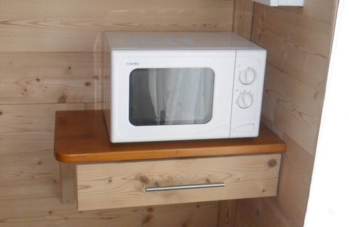 Les Deux Alpes Apartment | Studio at the foot of the Daible ski lift and ski pass office,