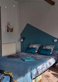 Laives Apartment | Studio au bord de l'étang