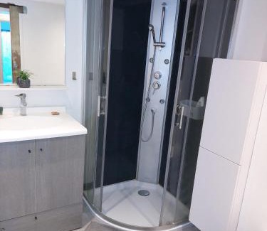 Les Mees Apartment | Studio au calme les hirondelles