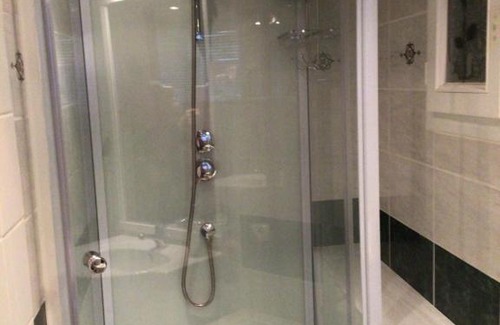 Esperance-Cottages Apartment | Studio au fond du jardin