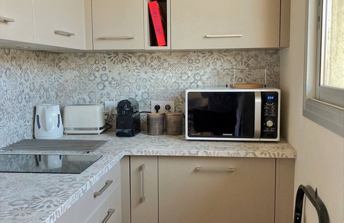 Deauville City Centre Apartment | Studio Avec Balcon Ensoleillé Proche Plage Avec Parking Gratuit