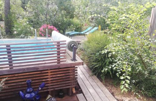 Le Cannet-des-Maures Apartment | Studio avec terrasse au calme