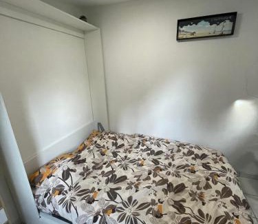 Verton House | Studio avec jardin clos