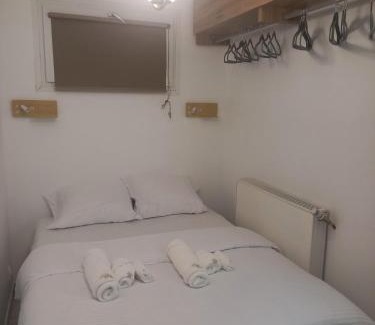 Saint-Pol-sur-Mer House | Studio avec terrasse