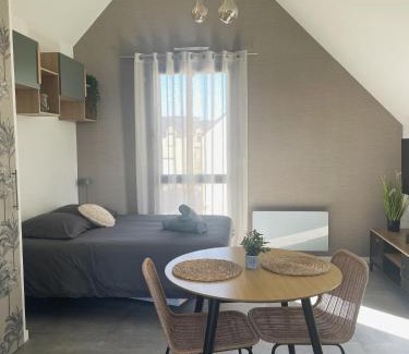 Lancieux Apartment | Studio avec terrasse proche de la mer