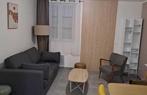 Meaux Apartment | Studio B1 - Centre-Ville Meaux - Proche Disneyland