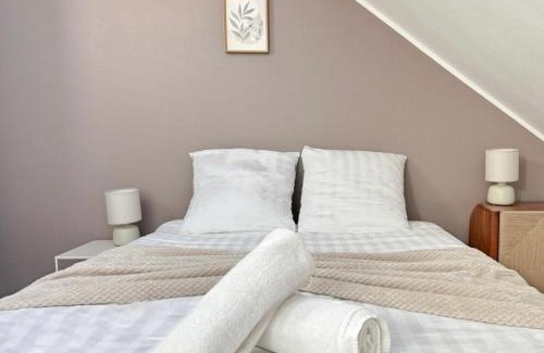 Meaux Apartment | Studio B7 - Centre-Ville Meaux - Proche Disneyland