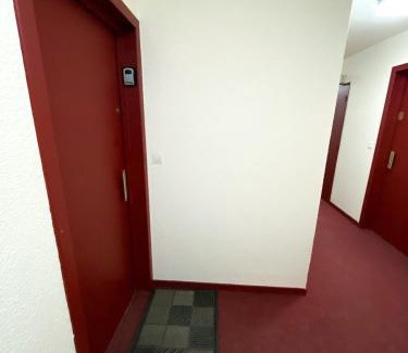 Saint-Etienne-de-Tinee Apartment | Studio balcon vue Alpes pistes de ski à 5 min