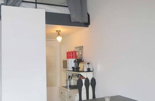 Quartier de la Roquette Apartment | Studio Bastille Lappe CityCosy