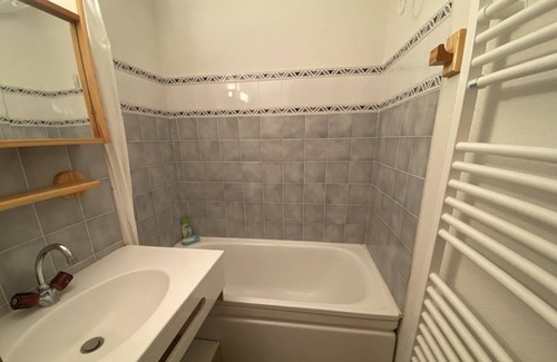 Station de Drouzin le Mont Apartment | Studio Biot, studio flat, 5 persons