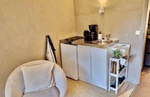 Station de Drouzin le Mont Apartment | Studio Biot, studio flat, 4 persons