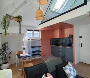 Lannilis Apartment | Studio Bohème Lannilis Proche GR34 et Plages