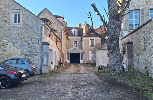 Fontainebleau Apartment | Studio Bois DHyver