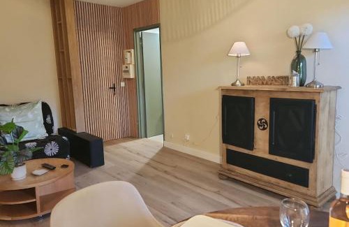 Boulouris-sur-Mer Apartment | Studio boulouris cosy proche plage