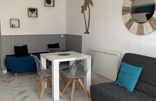 Cap d'Agde Apartment | Studio + bunkbed apartment/Centre Port
