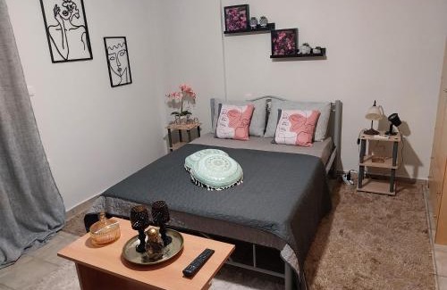 Mesolongi House | Studio Byron