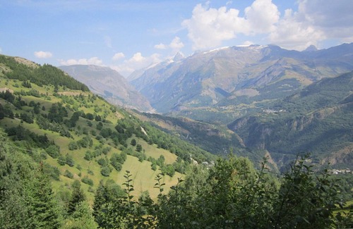 Auris Apartment | Studio cabin 4 ppl, 400m to slopes, parking, pets allowed