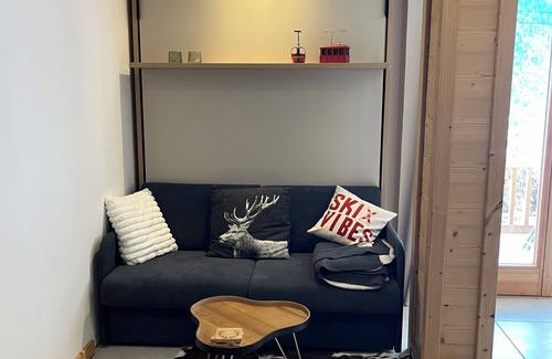 Ceillac Apartment | Studio cabin CEILLAC south-facing terrace, ideal for families