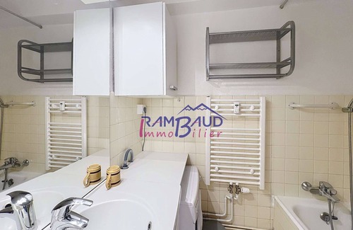 Valloire Apartment | Studio Cabin in center Valloire with Free Wifi