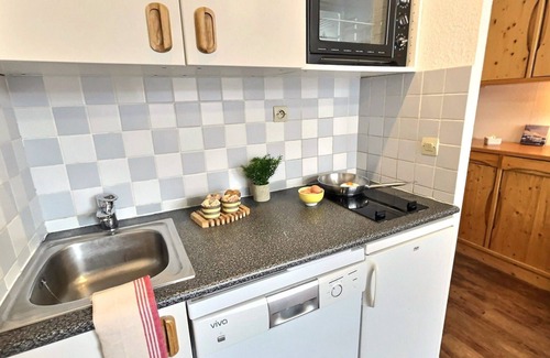 Val-d'Isere Apartment | Studio cabin with mezzanine 300m from center and 450m from slopes in Val d'Isère