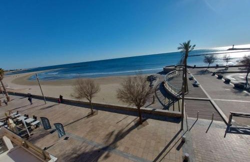 Le Grau-dʼAgde Apartment | Studio cabine 4 personnes, terrasse, parking, Grau d'Agde - FR-1-423-210