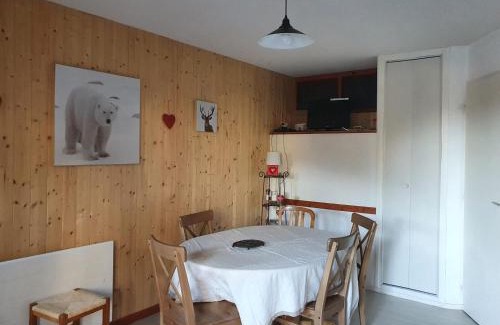 Valloire Apartment | Studio cabine 4 pers, animaux admis, wifi - FR-1-263-294