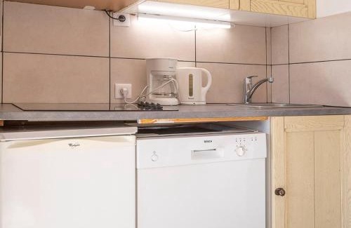 Avoriaz Apartment | Studio cabine 4 pers avec Wifi, casier à skis et balcon exposé sud à Avoriaz - FR-1-314-270