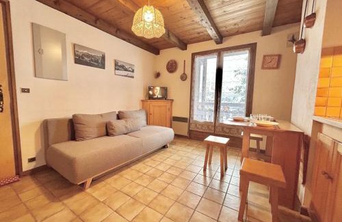 Crest-Voland Apartment | Studio Cabine, 4 Pers. - Balcon, Parking Privé, à 100m des Pistes et Commerces - FR-1-595-77