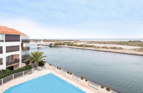 Saint-Cyprien Plage Apartment | Studio Cabine avec Piscine, Terrasse, Parking et Proche Plage à Saint-Cyprien - FR-1-225D-127