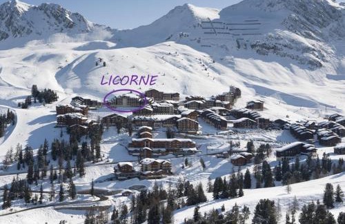 Belle Plagne Apartment | Studio cabine confortable avec balcon au pied des pistes - FR-1-455-163