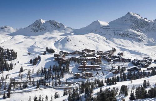 Belle Plagne Apartment | Studio cabine confortable avec balcon au pied des pistes - FR-1-455-163