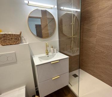Le Couchant Apartment | Studio cabines, Vue mer & étang, plage a pied